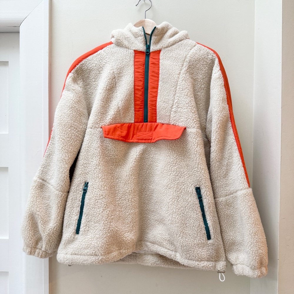 UO Sherpa Fleece Pullover